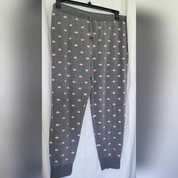 Jenni Intimates‎ Women's Grey & Pink Lips Kiss Jogger Pajama Pants Size XXL - Picture 1 of 6